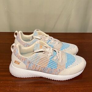 Skechers Women’s Bobs Squad Capture Lifestyle Rainbow Shoes size 8